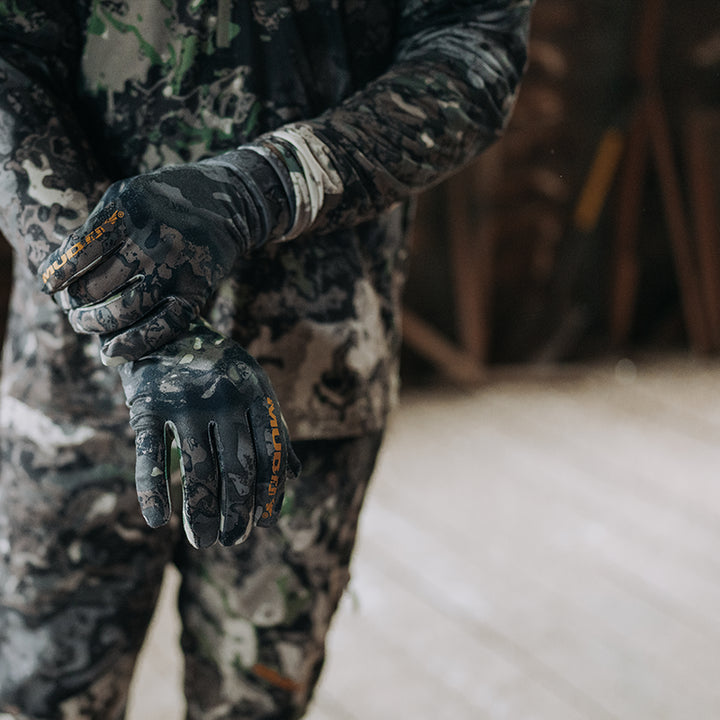 Muddy Men's TRX Lightweight Gloves Mossy Oak Bottomland