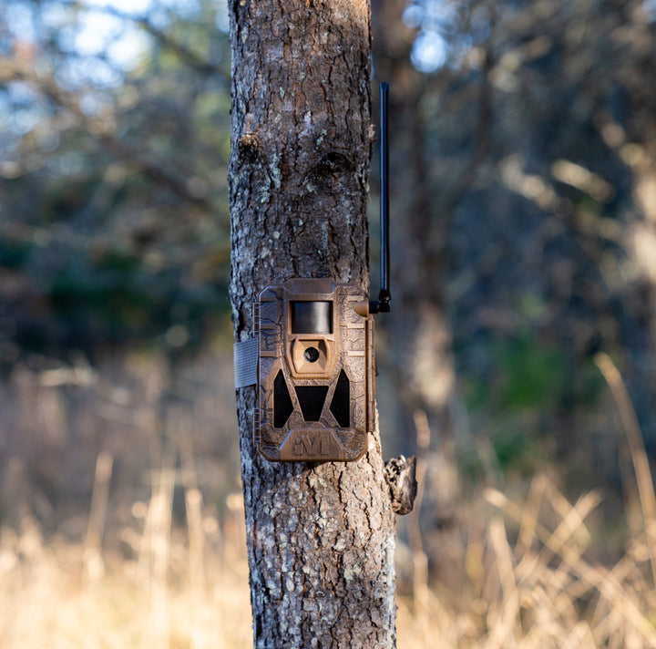 Muddy Matrix™ 2.0 Trail Camera Power Pack - 2 Pack -  Includes 2pcs 5,000 MAH Lithium Batteries