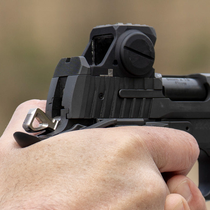 Sig Sauer XRAY5 Enclosed PRO Reflex Sight, PRO (DeltaPoint Pro) Footprint, 3.5 MOA Red Dot, Black