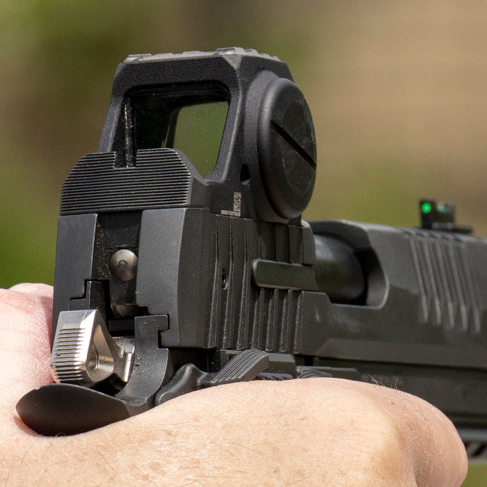 Sig Sauer XRAY5 Enclosed PRO Reflex Sight, PRO (DeltaPoint Pro) Footprint, 3.5 MOA Red Dot, Black