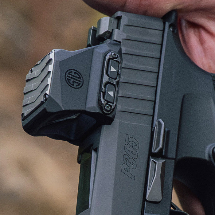 Sig Sauer XRAY5 SIG-LOC Compact Enclosed Reflex Sight, SIG-LOC Compact Footprint, 3.5 MOA Red Dot, Black