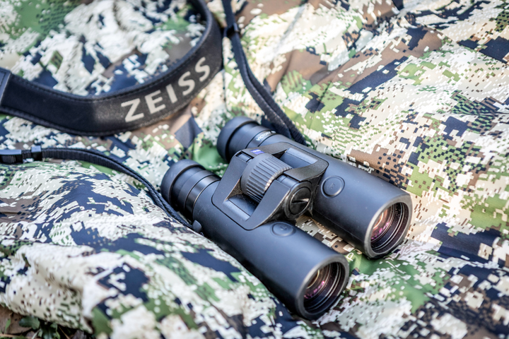 Zeiss Victory RF Laser Range finding Binoculars